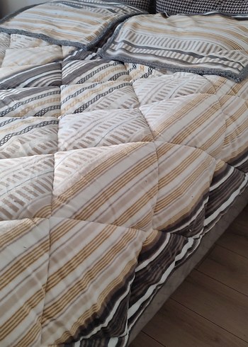 Gri Çift Taraflı Yumuşak Yatak Örtüsü - Görsel 3