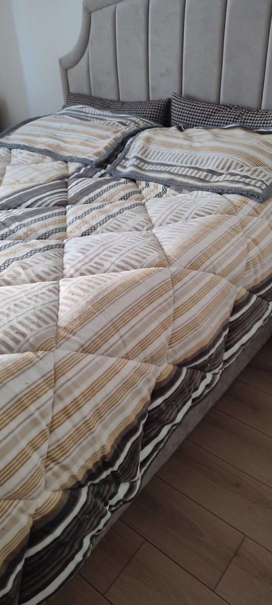 Gri Çift Taraflı Yumuşak Yatak Örtüsü - Görsel 3