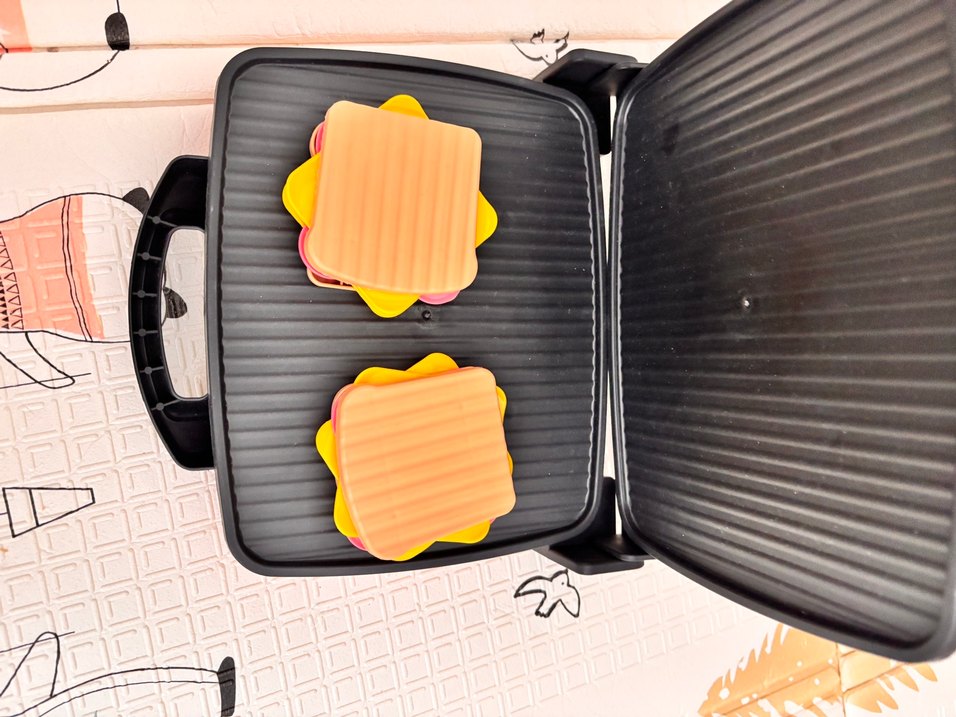 Oyuncak tost makinesi - Görsel 2