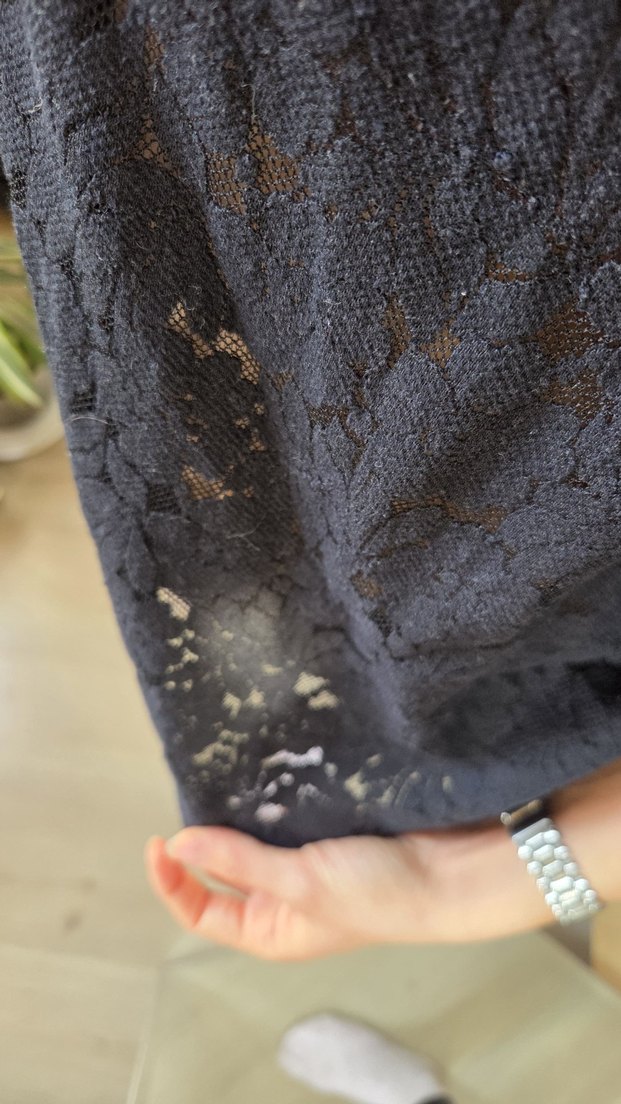 Siyah dantelliydi bluz - Görsel 3