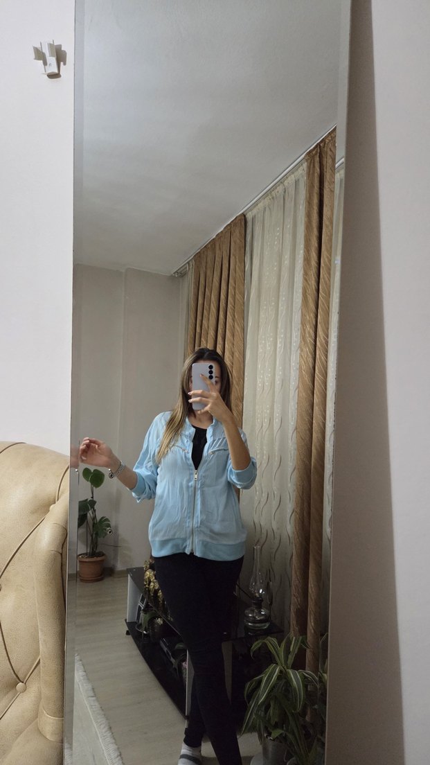 Açık Mavi Bağlama Desenli Denim Ceket - Görsel 4