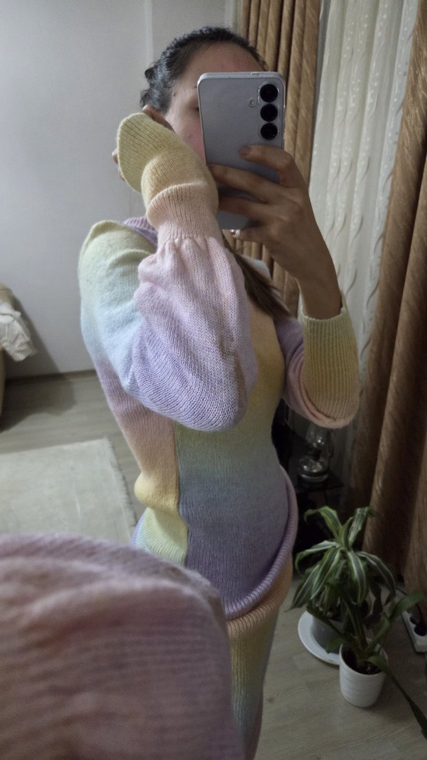 Diz Altı  Desenli Triko Elbise - Görsel 5