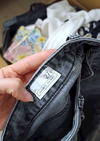 Gri Kadın Denim Pantolon - Görsel 7