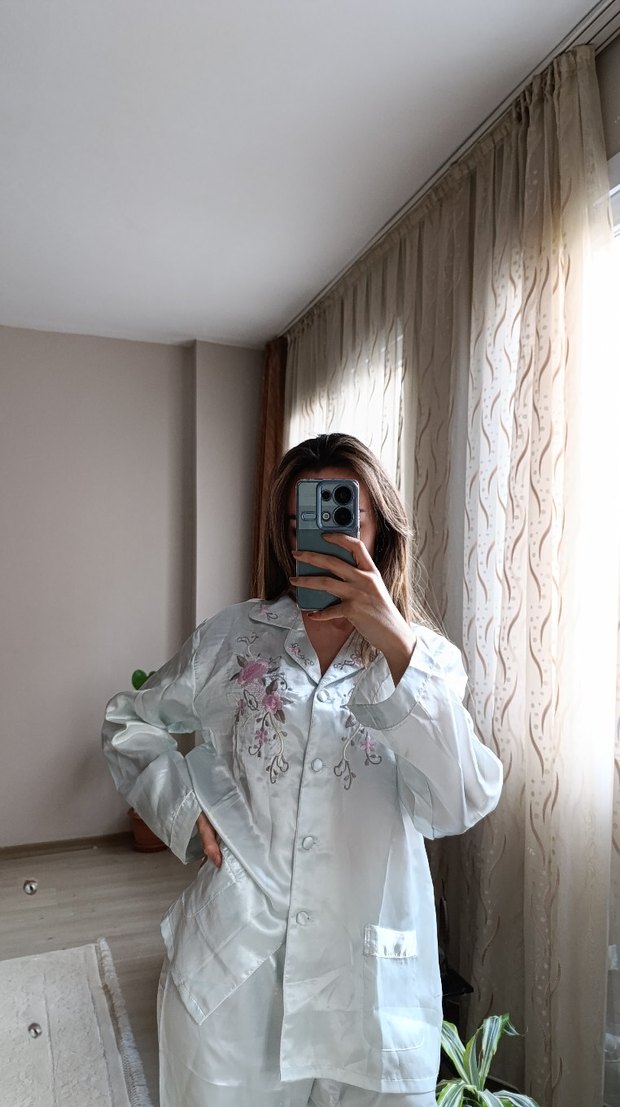 saten vintage Pijama Takımı - Görsel 3