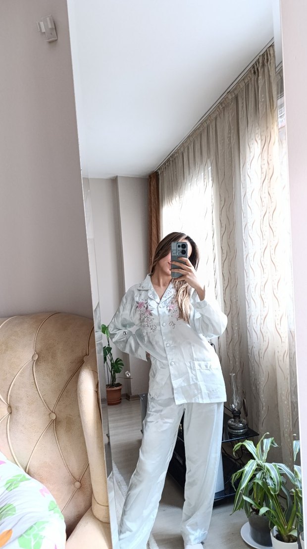 saten vintage Pijama Takımı - Görsel 2