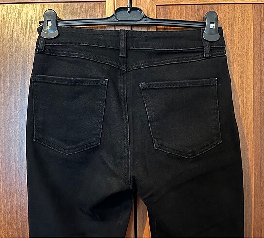 38 Beden siyah Renk LC Waikiki Zendi Model Siyah Kadın Jeans
