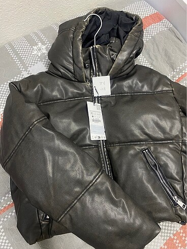 Zara Zara Mont
