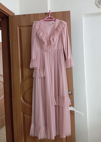 Pembe Uzun Fırfırlı elbise