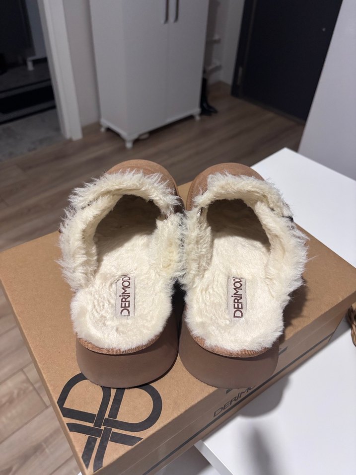 DERIMOD Taba Süet Kadın Terlik - Görsel 3