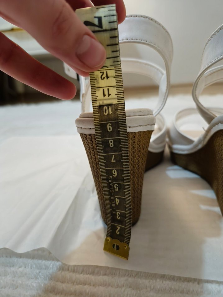 Beyaz Dolgu Topuklu Kadın Sandalet - Görsel 4