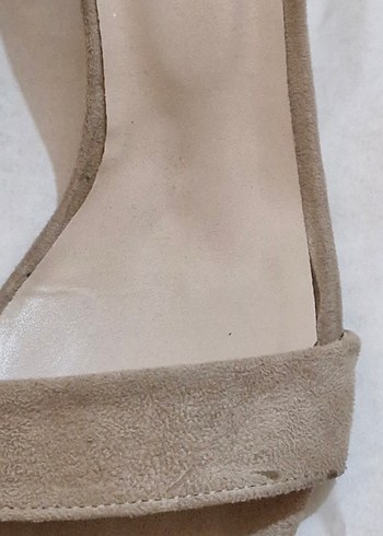 Bej Süet Stiletto Tokalı Kadın Topuklu Ayakkabı - Görsel 4