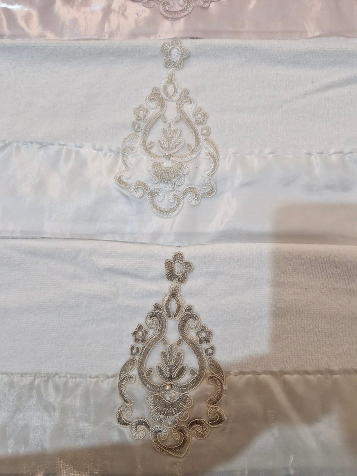 Nakışlı Beyaz Havlu Seti - Görsel 2