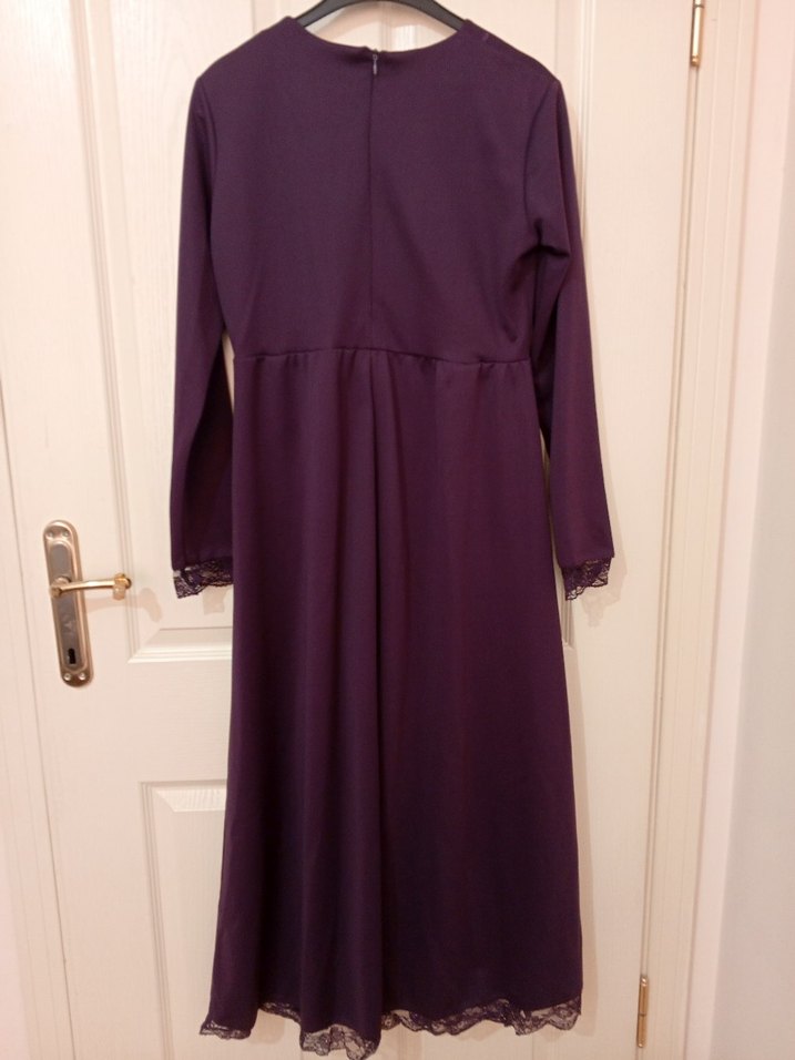 Mor Tesettür Elbise - Görsel 3