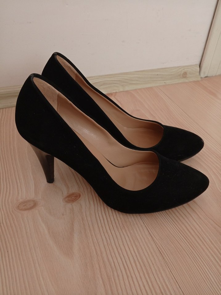 Siyah Süet Stiletto Topuklu Kadın Ayakkabı - Görsel 3