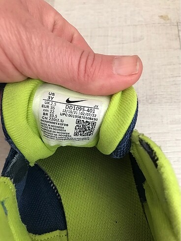 33 Beden Nike çocuk spor ayakkabı