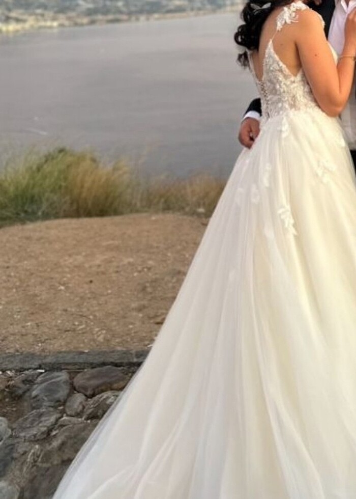 Aysira gelen gelinlik - Görsel 2