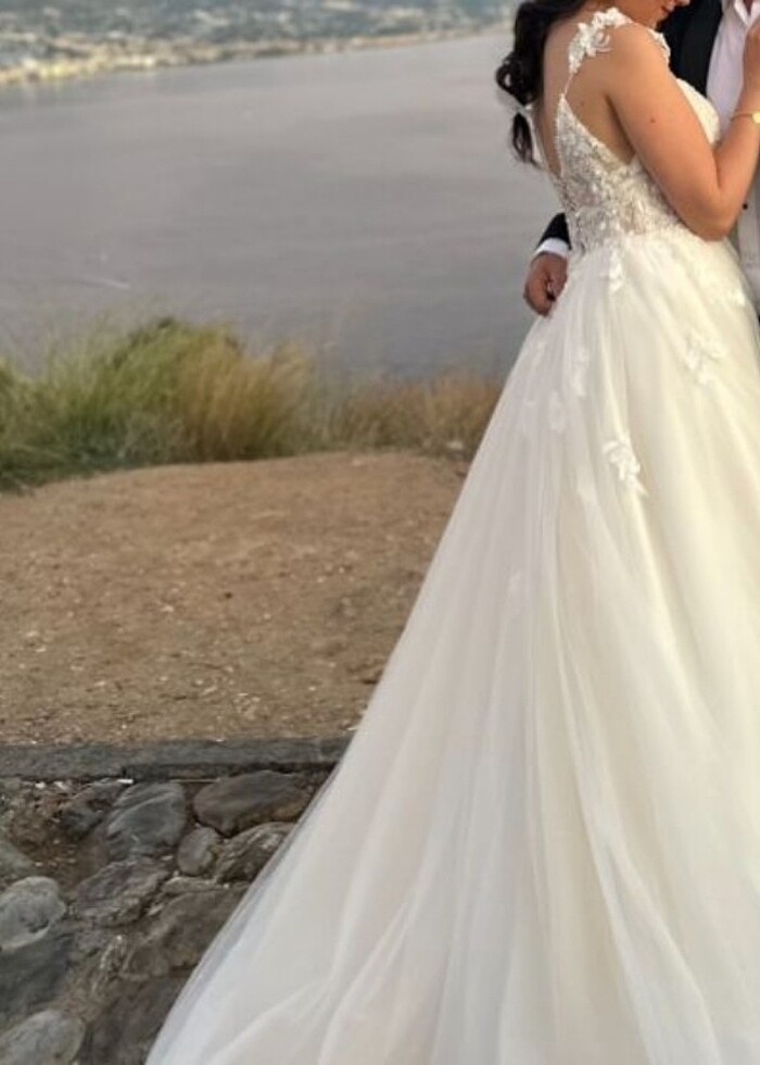 Aysira gelen gelinlik - Görsel 3