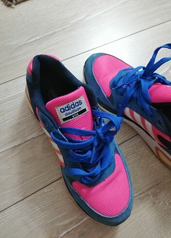 38 Beden Adidas orjinal Yeni durumda ayakkabi