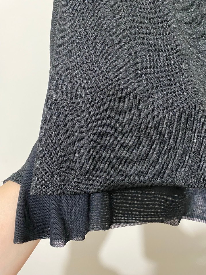 Siyah V Yaka Kolsuz Midi Triko Elbise - Görsel 5