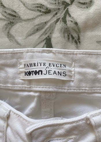 Beyaz Kadın Midi Boy Pamuk Jean - Görsel 3