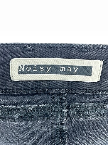 27 Beden siyah Renk PreLoved Jean / Kot %70 İndirimli.
