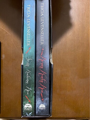 Korsan Kralın Kızı Serisi Kutulu Kitap