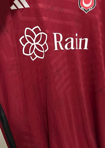 Gedsonun Konyaspor maçında giydiği tüm takım imzalı forma - Görsel 4