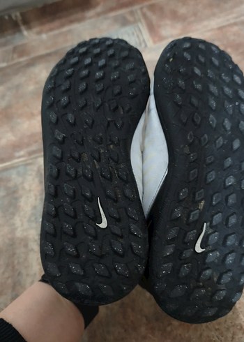 Nike phantom  Bağcıklı halı saha Ayakkabısı 38.5 - Görsel 4