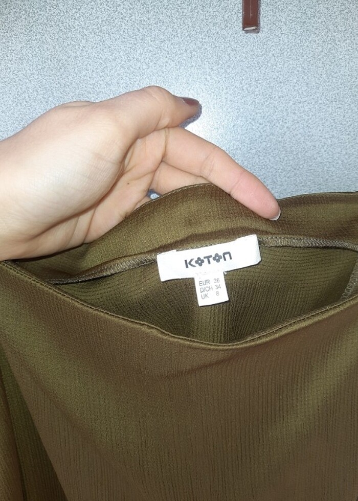 Koton haki straplez bluz - Görsel 4