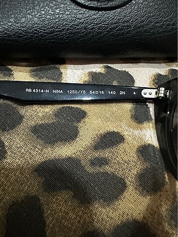 Beden gri Renk Rayban