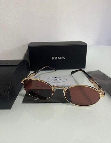 Prada Güneş Gözlük