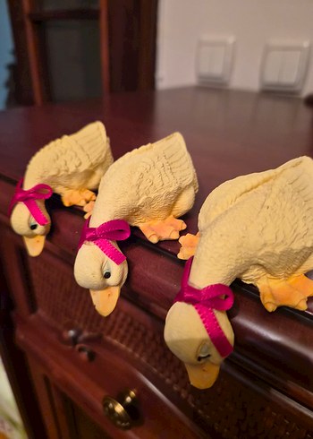 Pembe Kurdela Detaylı Dekoratif Ördek Figürleri - Görsel 9