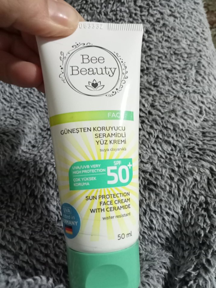 Bee Beauty Seramidli Güneş Koruyucu Yüz Kremi 50ml - Görsel 5