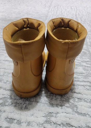 21 Beden Sarı Yağmur Botu