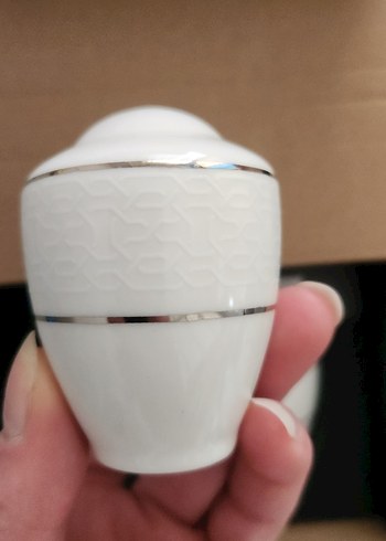 Beyaz Seramik Tuz ve Biberlik Seti - Görsel 3