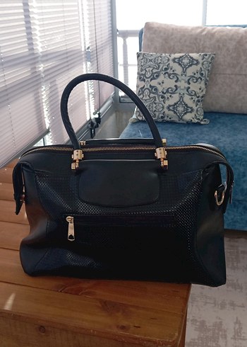 Siyah Deri Tokalı Kadın El Çantası - Görsel 2