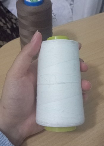 Bohem Tarzda Kahverengi ve Beyaz İplikler - Görsel 3