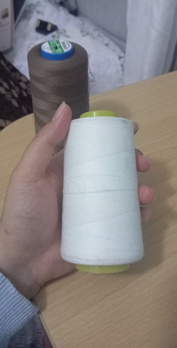 Bohem Tarzda Kahverengi ve Beyaz İplikler - Görsel 3