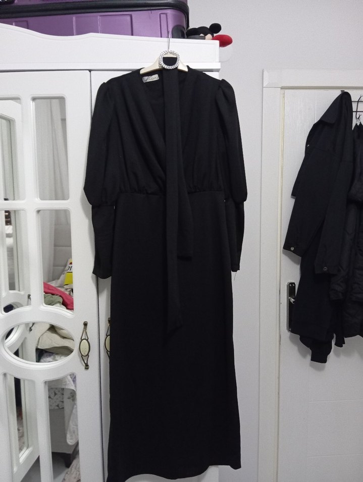 Siyah Drapeli Uzun Kadın Elbise - Görsel 2