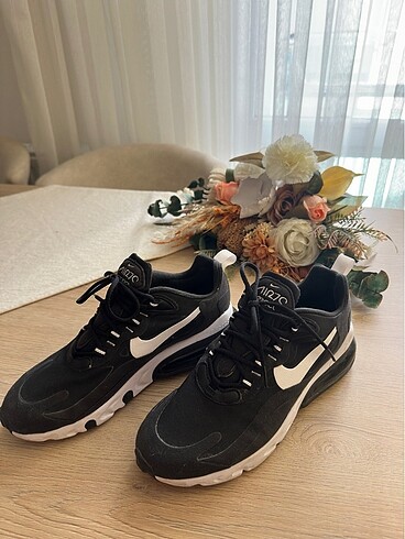 Nike NİKE AİRMAX 270