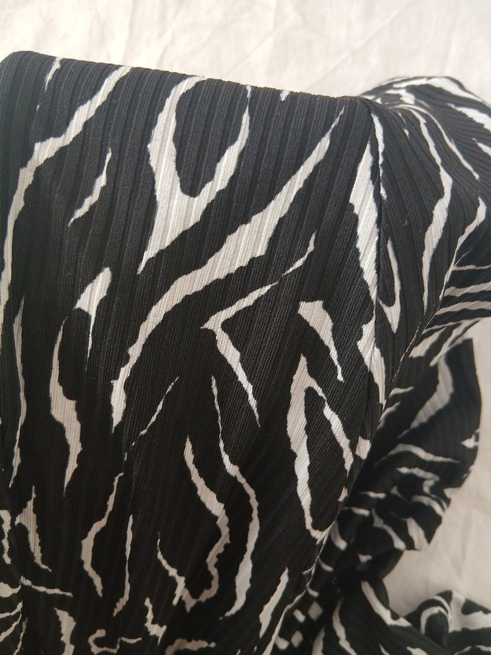 Zebra Desenli Siyah Uzun Midi Etek - Görsel 5