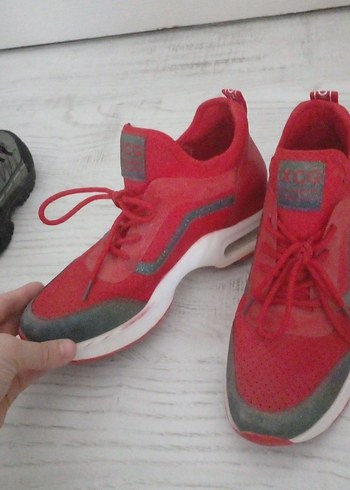 Kırmızı Bağcıklı Kadın Spor Ayakkabı - Görsel 4