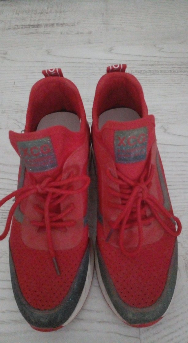 Kırmızı Bağcıklı Kadın Spor Ayakkabı - Görsel 5