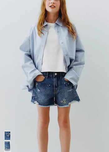 Nakışlı ve Boncuklu Kız Denim Şort - Görsel 5