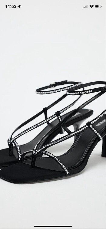 Zara taşlı sandalet