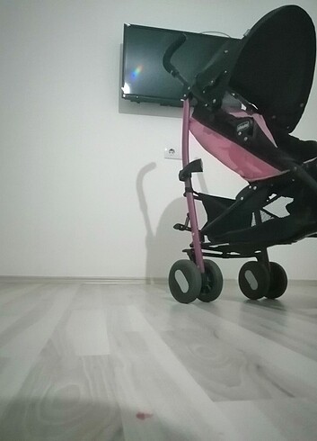 Diğer Beden BASTON BEBEK ARABASI (CHİCCO)