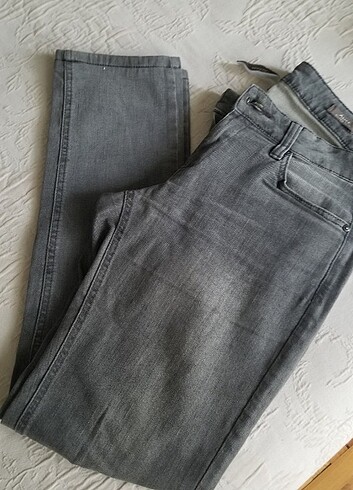 mango jeans