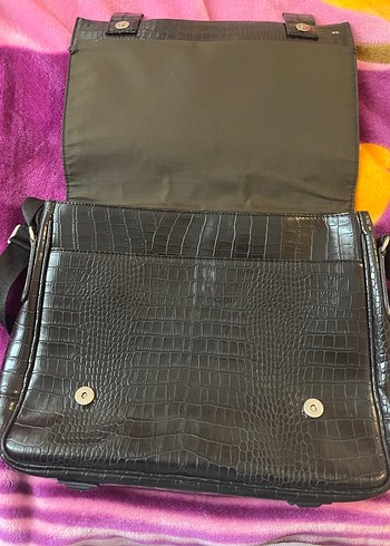 Vintage Siyah Yılan Derisi Desenli Omuz Çantası - Görsel 2