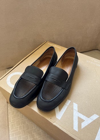 37 Beden Siyah Tokalı Kadın Loafer Blok Topuk
