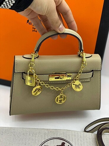  Beden HERMES KELLY